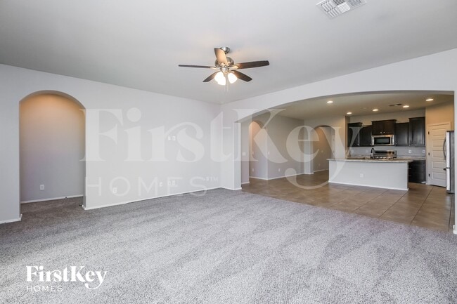 Building Photo - 5401 W Victory Way