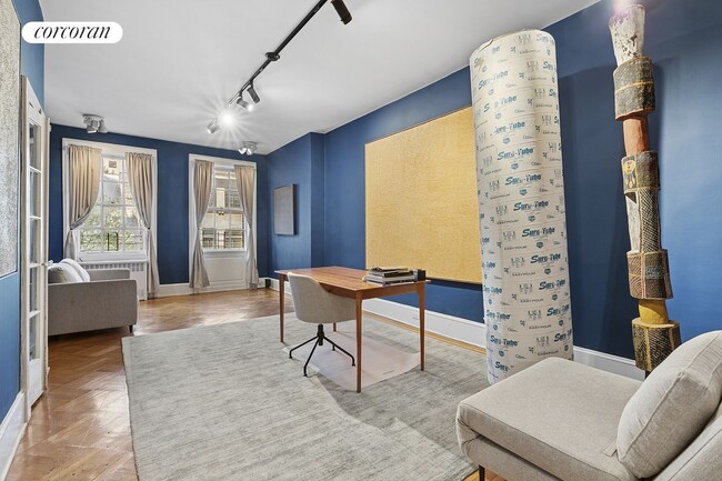 Building Photo - 4 E 81st St