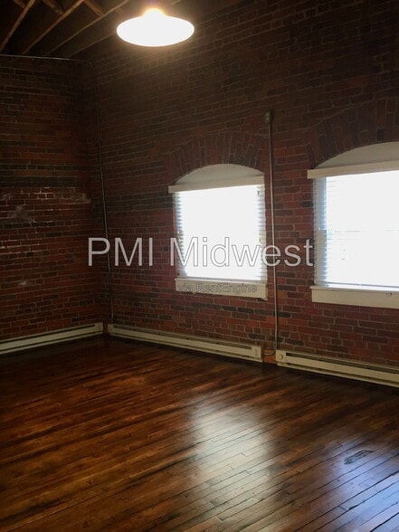 Building Photo - 501 Madison Ave