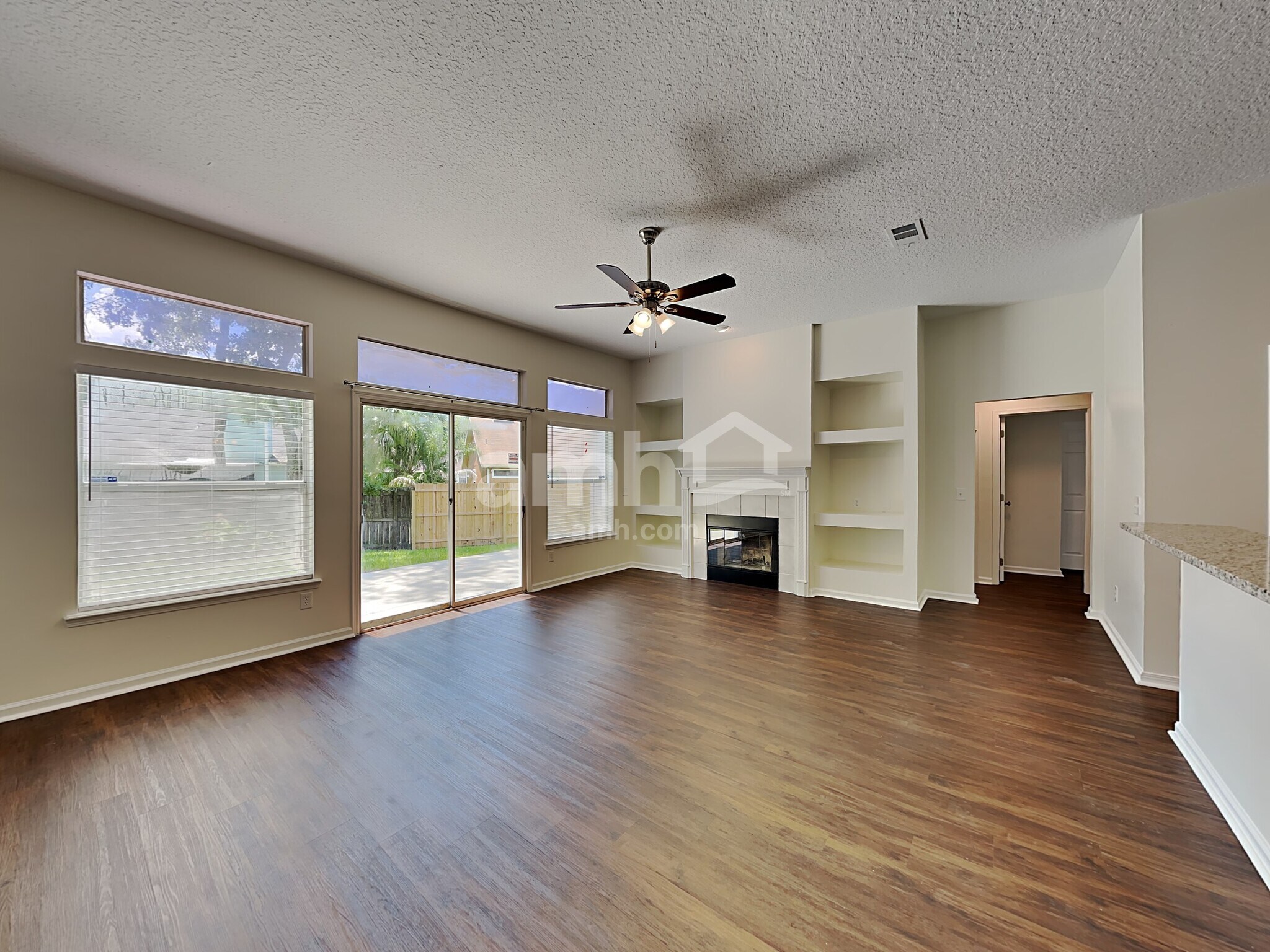 Building Photo - 11373 Chapelgate Ln
