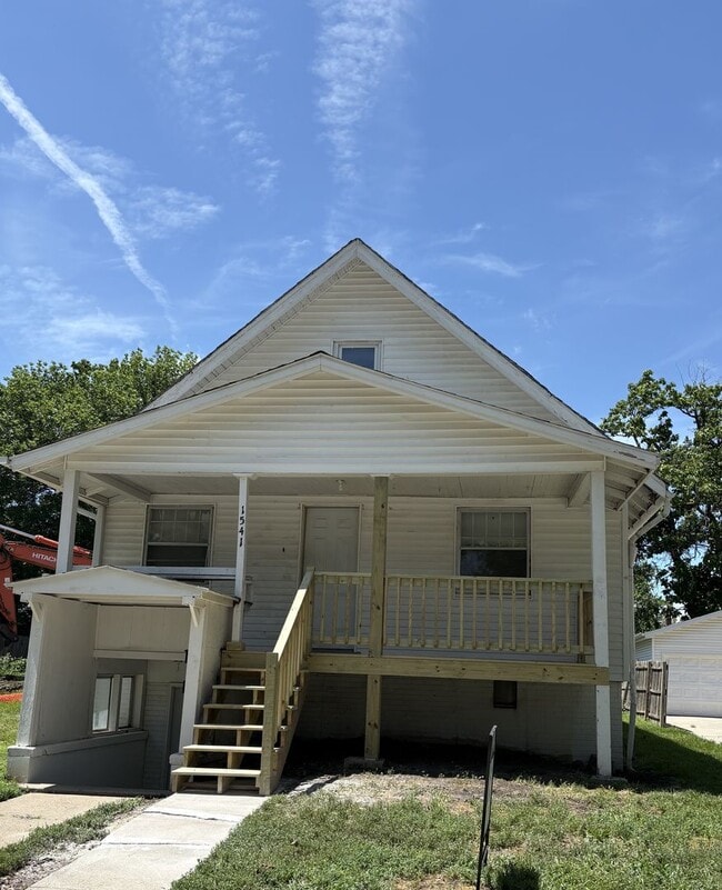 Building Photo - 1541 Whittier St