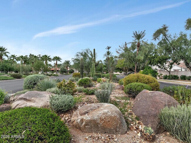 Building Photo - 7773 E Stallion Rd