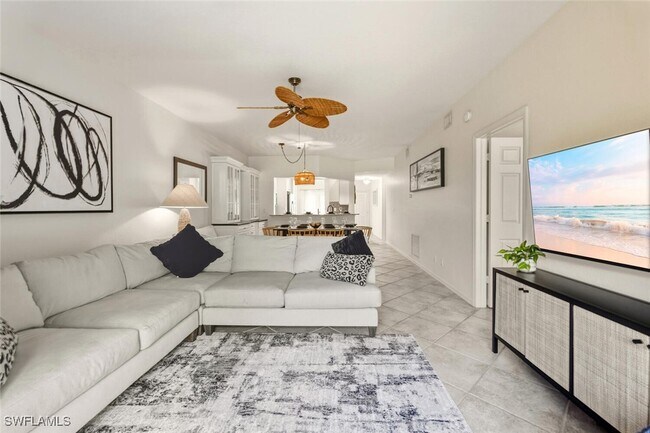 Building Photo - 871 Tanbark Dr