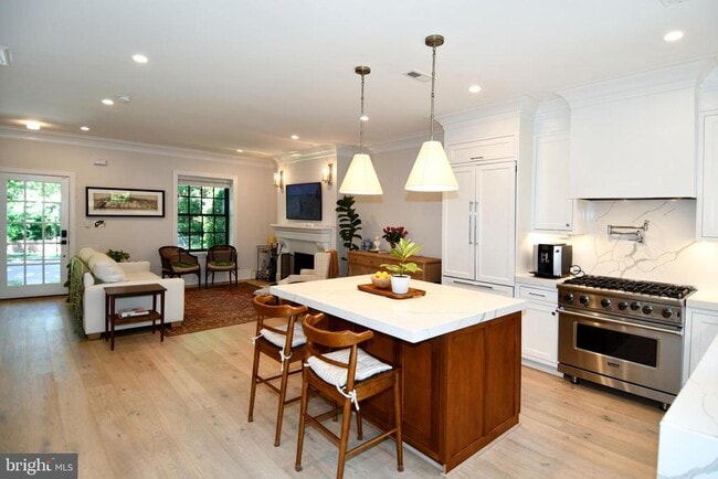 Building Photo - 3705 35th St NW