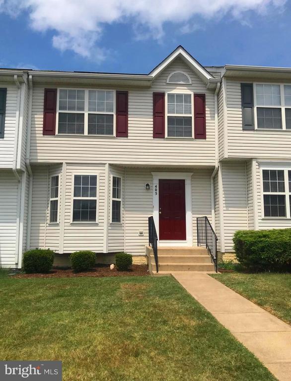 Building Photo - 405 Independence Dr