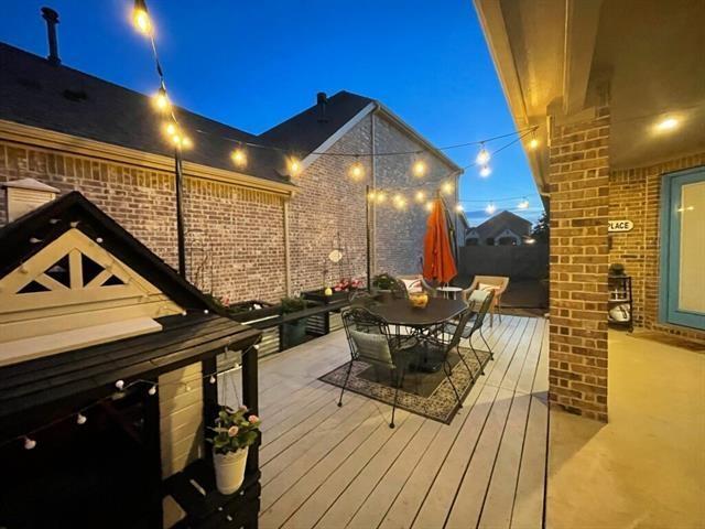 Building Photo - 936 Parkside Dr