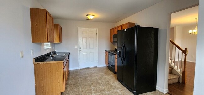 Building Photo - 1607 Musket Trail