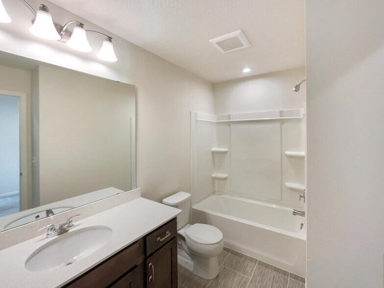 Building Photo - 6964 Huckleberry Dr