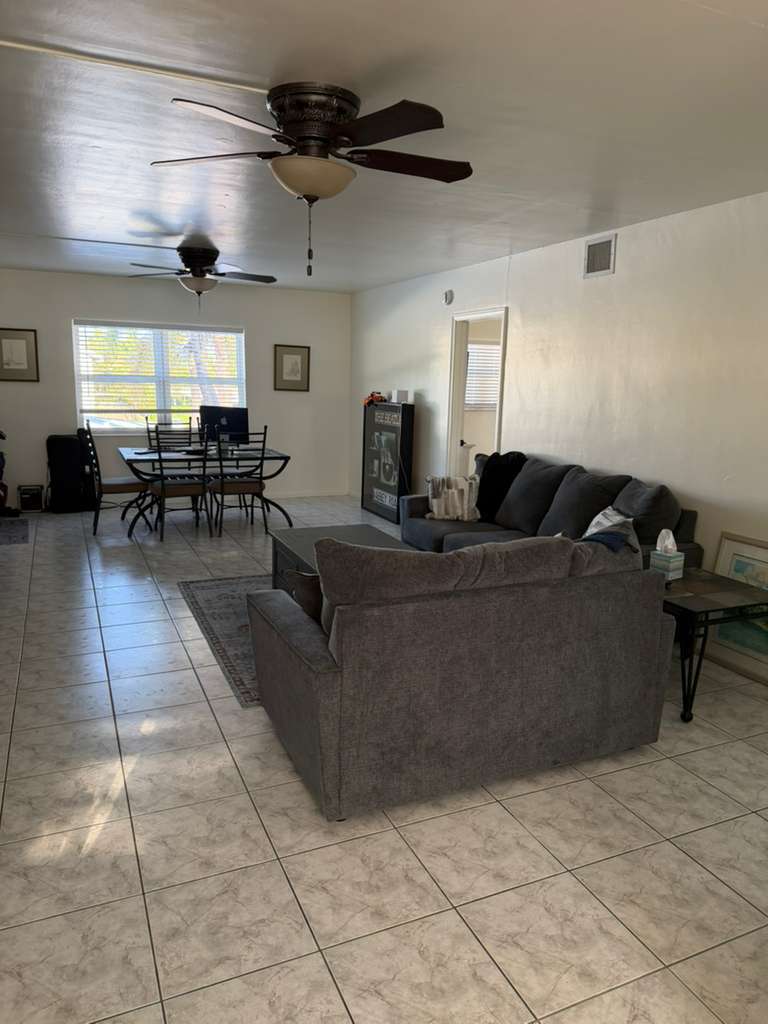 living and dining room area - 4532 Bougainvilla Dr