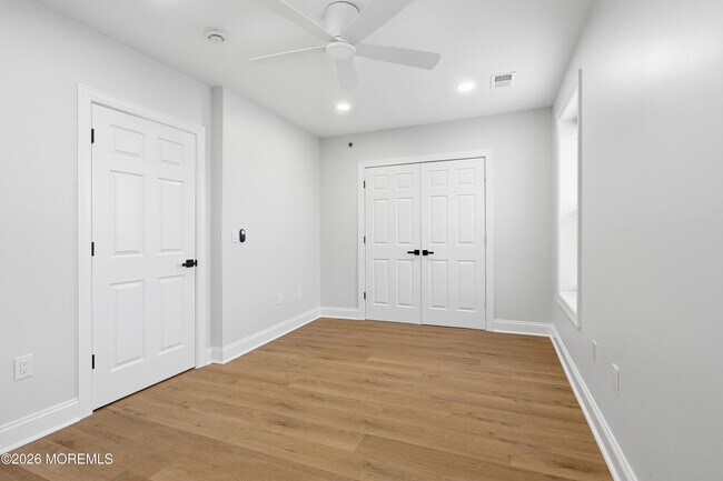 Building Photo - 115 Remsen Ave