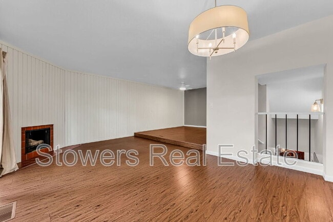 Building Photo - 503 Woodminster Dr