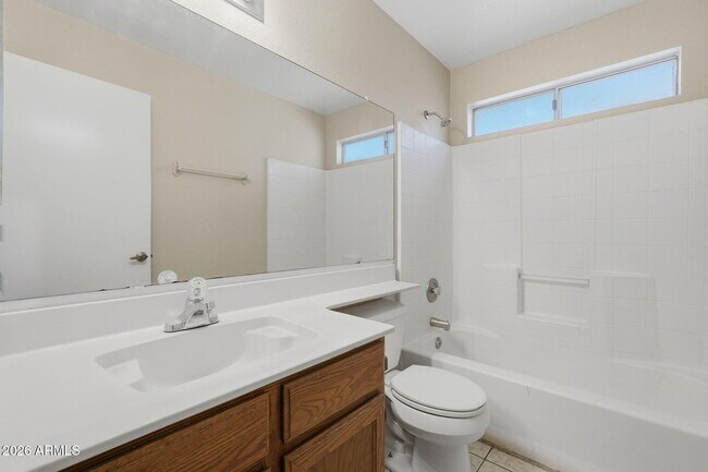 Building Photo - 8509 W Colter St