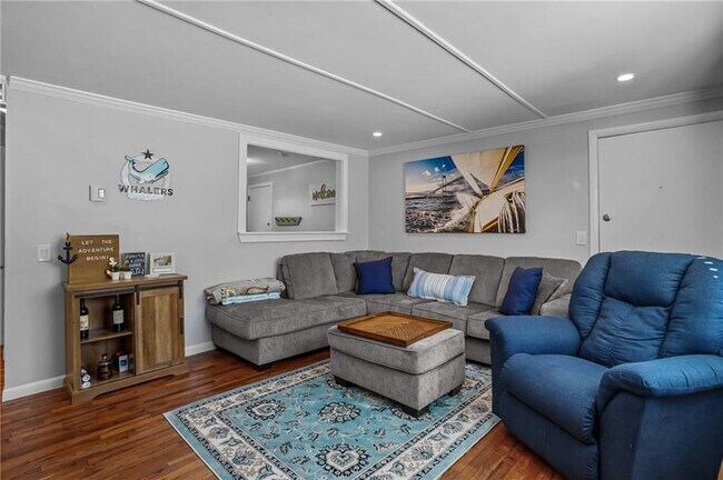 Building Photo - 70 Carroll Ave