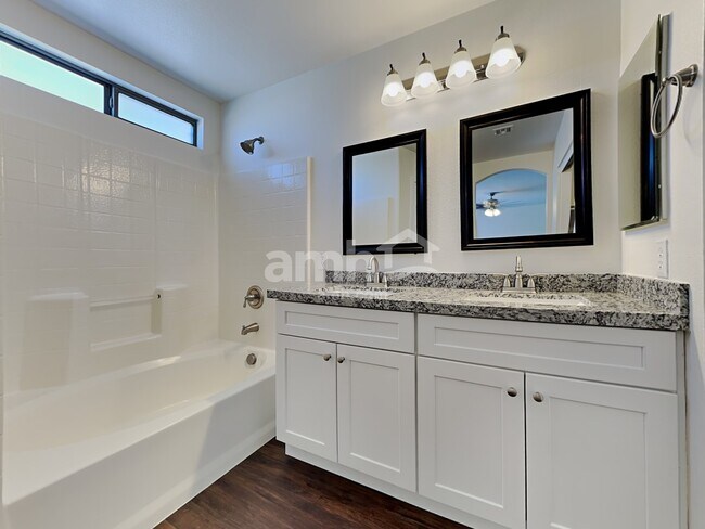 Building Photo - 7972 Crowder St