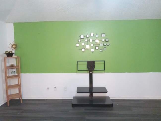 Building Photo - 4914 Algernon Dr