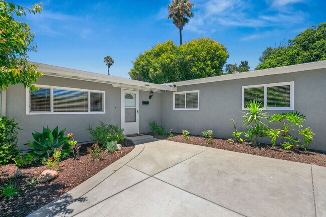Building Photo - Welcome to your rare gem, dream home in Clairemont, San Diego!