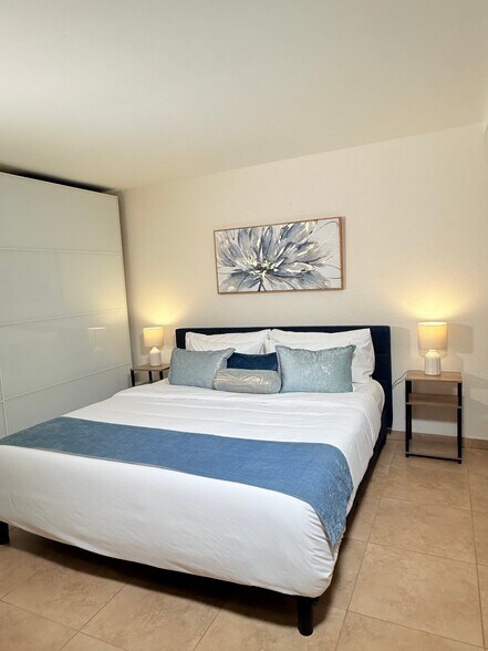 Building Photo - 7980 Mission Center Ct