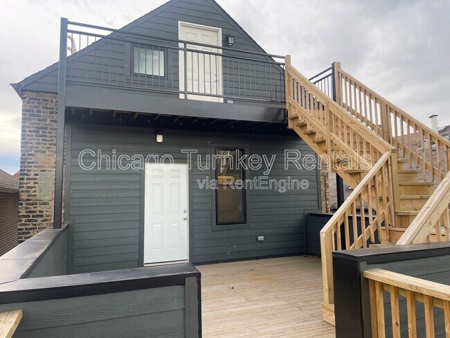 Building Photo - 1927 S Morgan St