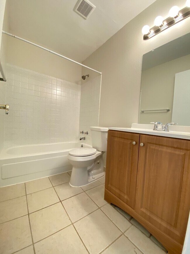 Building Photo - 3455-3457-APEX