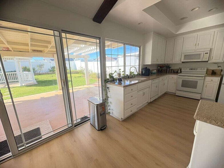 Building Photo - 2959 Texas Ave