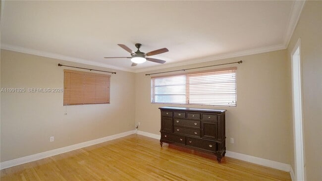 Building Photo - 9220 SW 103rd Ave