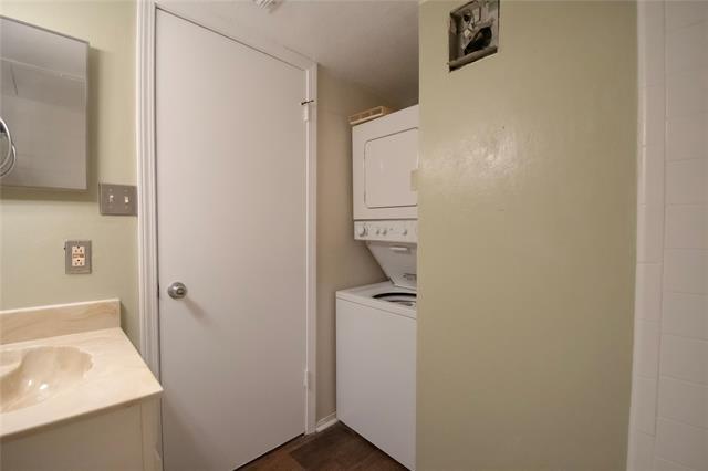 Building Photo - 3121 Sondra Dr