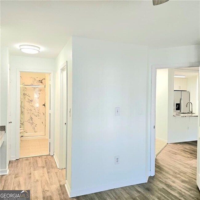 Building Photo - 3655 Habersham Rd NE