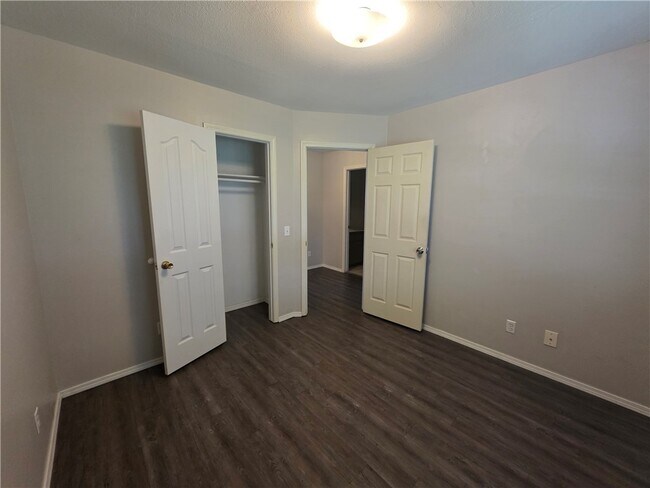 Building Photo - 38 Burnett Cir