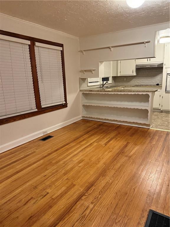 Building Photo - 498 Ridge Ave