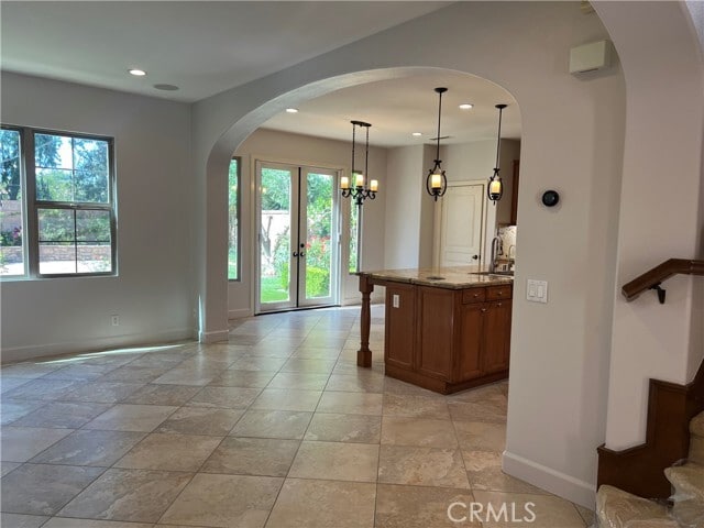 Building Photo - 27 Tree Clover