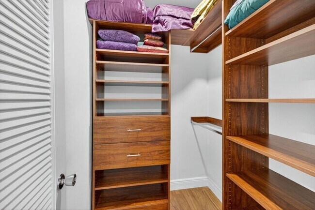 Building Photo - 5503 Bluejack Oak Cir