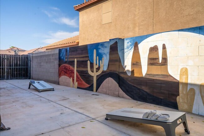 Building Photo - 10617 W Adela Dr.