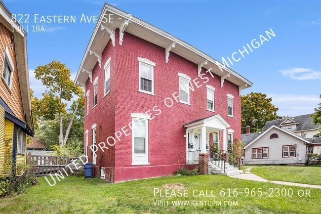 Building Photo - 822 Eastern Ave SE