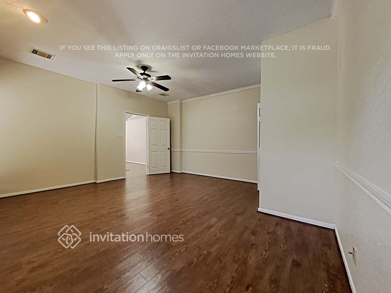 Building Photo - 15107 Dawnbrook Dr