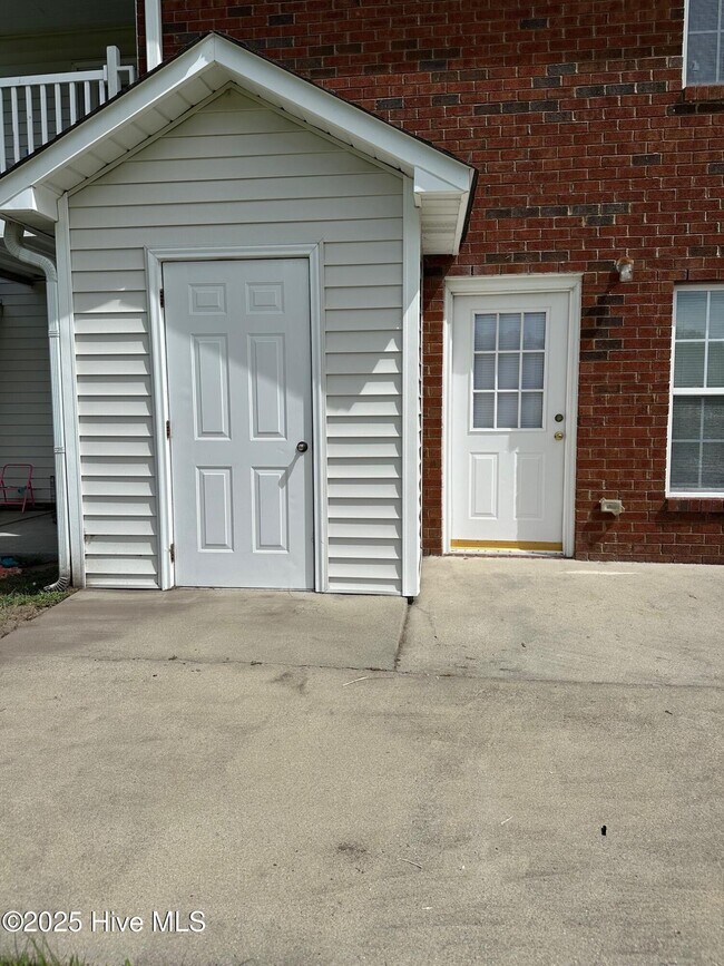 Building Photo - 4465 Magellan Ct