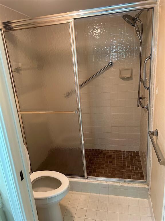 Building Photo - 7214 S Devon Dr