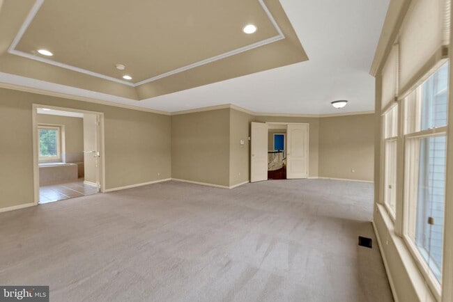 Building Photo - 19 Meadowlark Dr