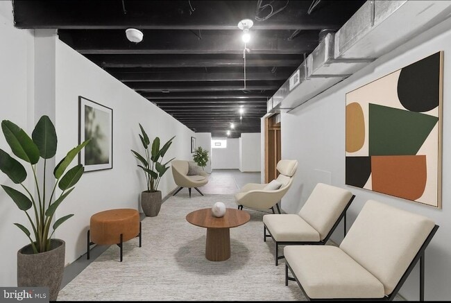 Building Photo - 3841 N Sydenham St