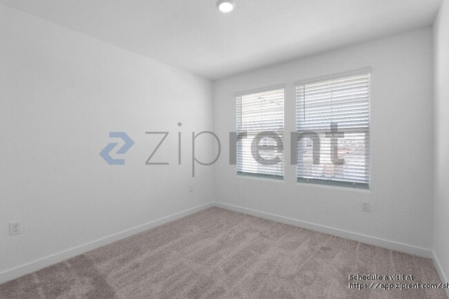 Building Photo - 10374 Bayson Wy