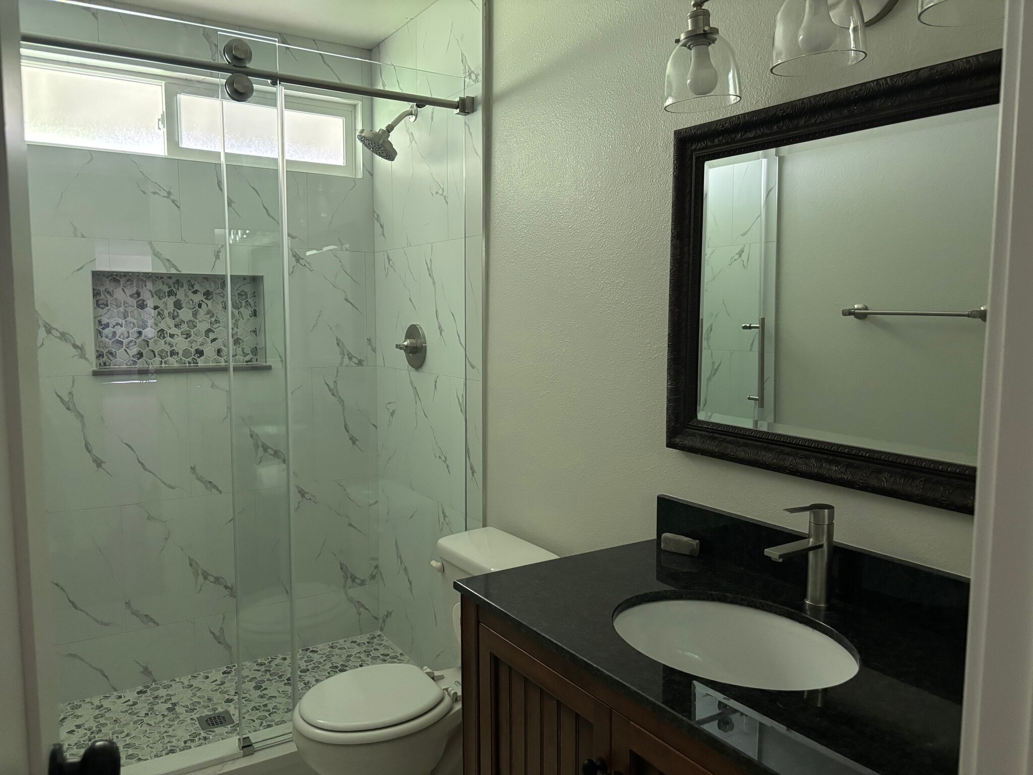 Building Photo - 19862 Ravenna Dr