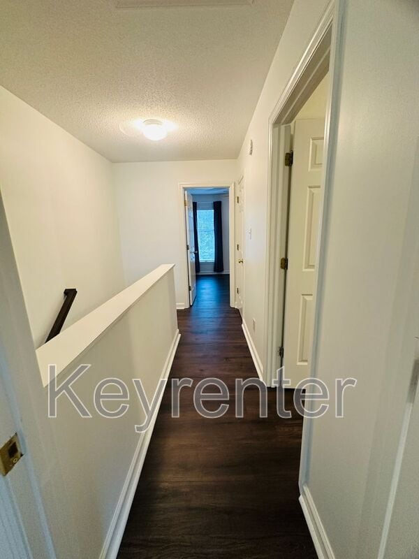 Building Photo - 132 Durwood Rd