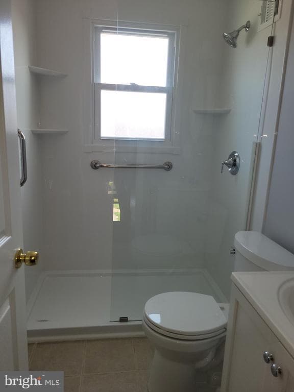 Building Photo - 2212 Vailthorn Rd