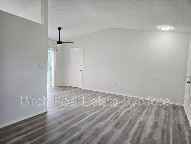 Building Photo - 5122 Muriel Ln