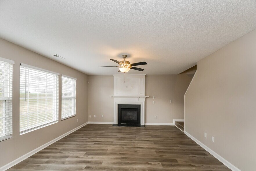 Building Photo - 3004 Ranburne Dr