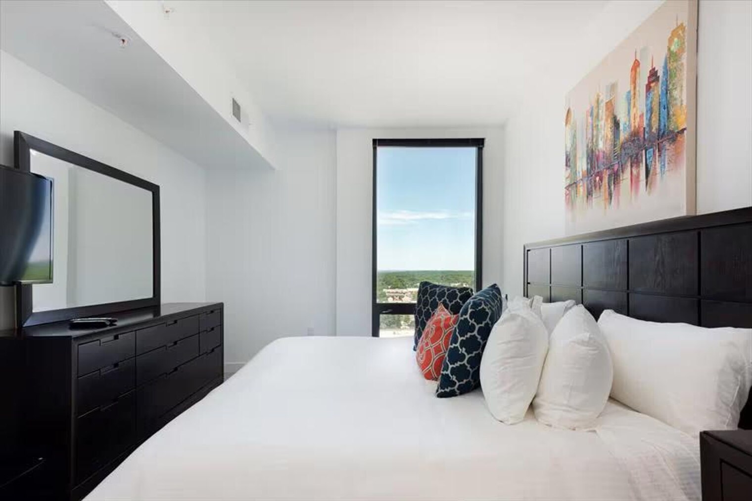 Building Photo - 11911 Freedom Dr