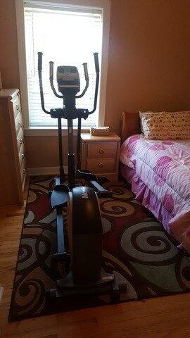 Building Photo - 5150 N Avers Ave