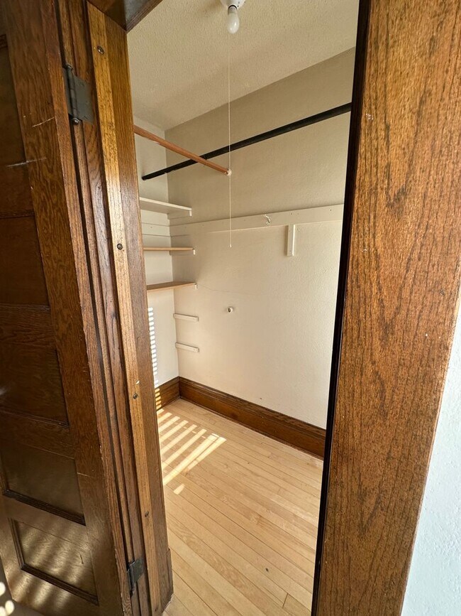 Building Photo - 139/141 6th St NW