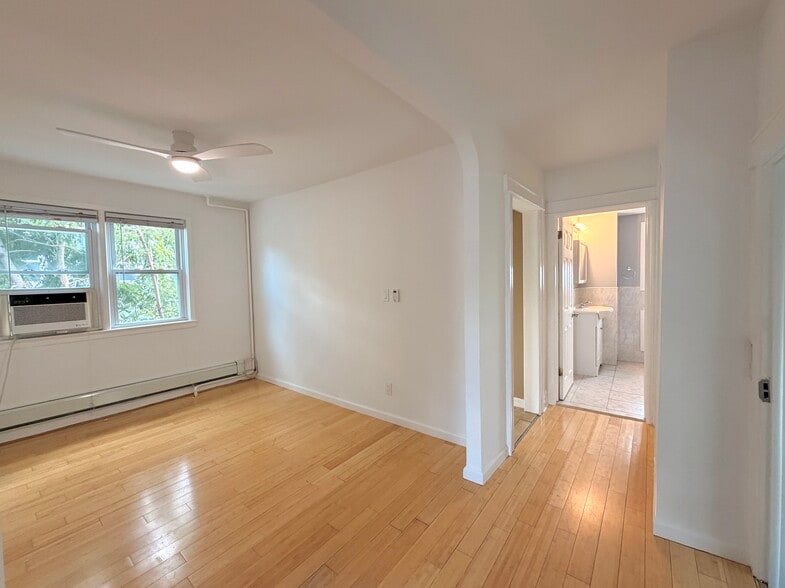 Building Photo - 2 Obrien Ct