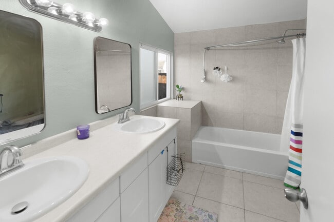 Building Photo - 47800 Madison St