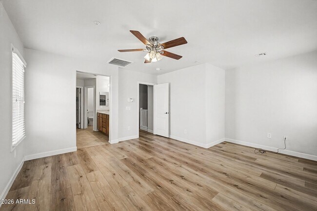 Building Photo - 2780 S Alpine Dr